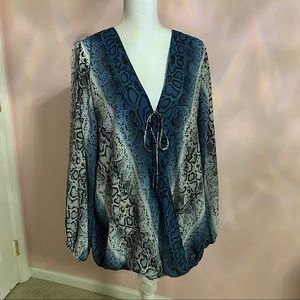 Gorgeous Flowy Blouse 3X from ALYX